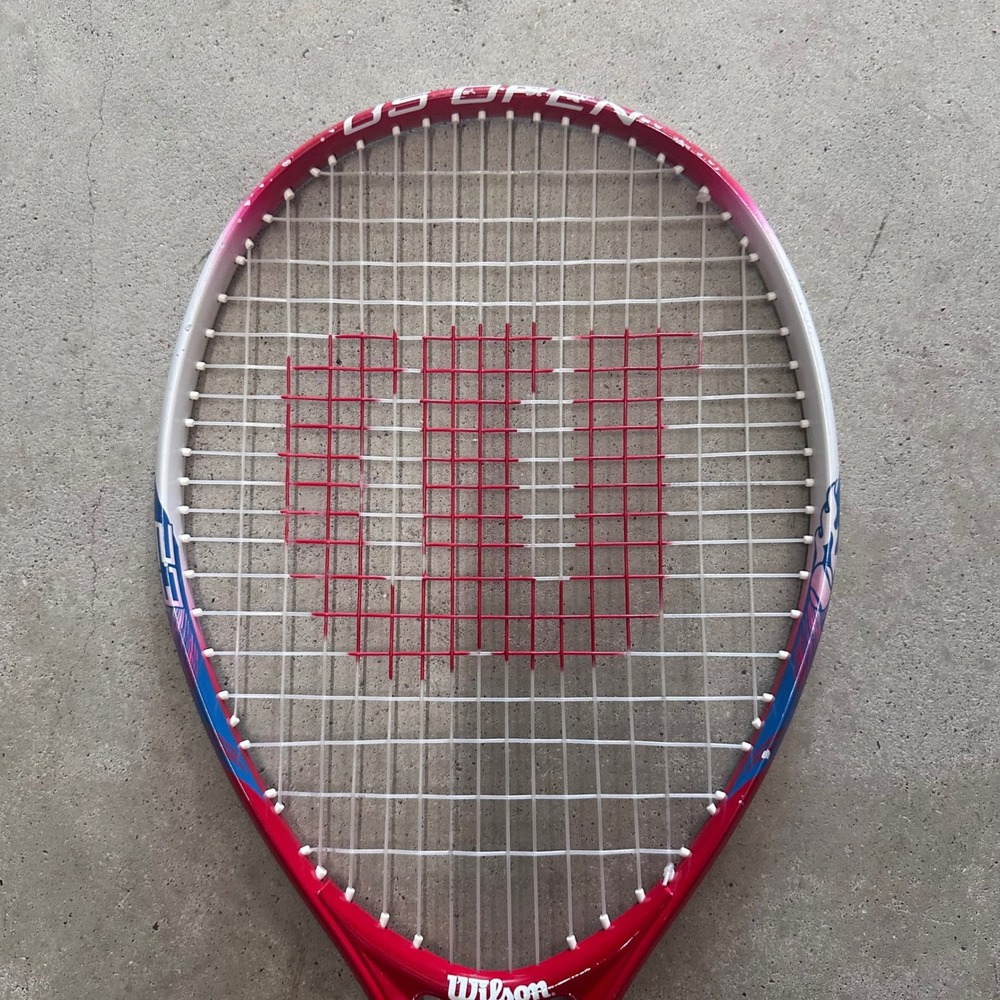 Wilson Tennis Racquet Lightweight Strung Pink White Blue 27 inch - Picture 5 of 8